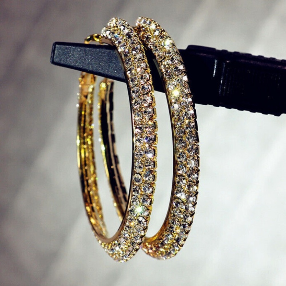 NWT 18k Gold PLated Hoop diamond earrings